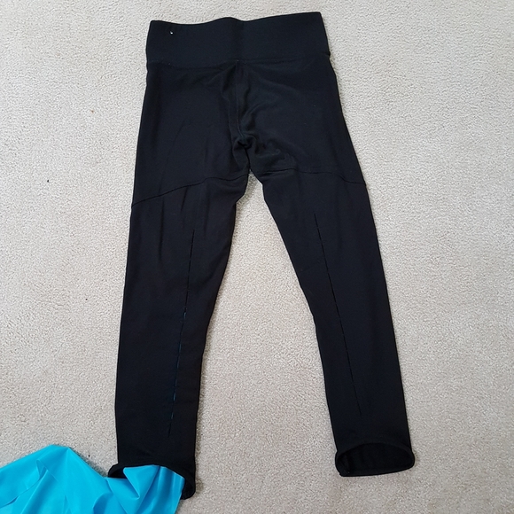 ☕ 2/$30 | PINK VS capri leggings XS - Picture 4 of 6